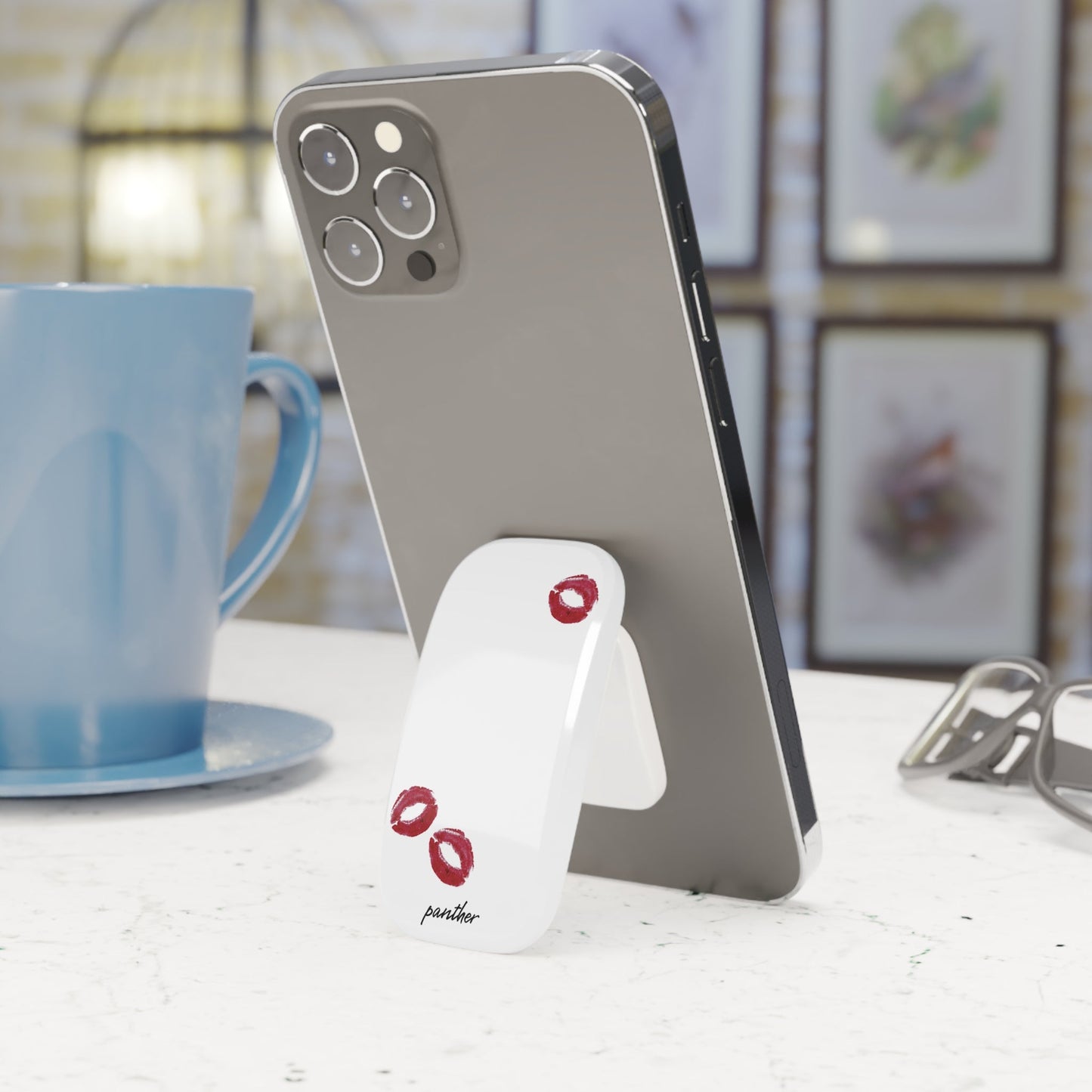 Kiss & Tell Phone Click-On Grip.