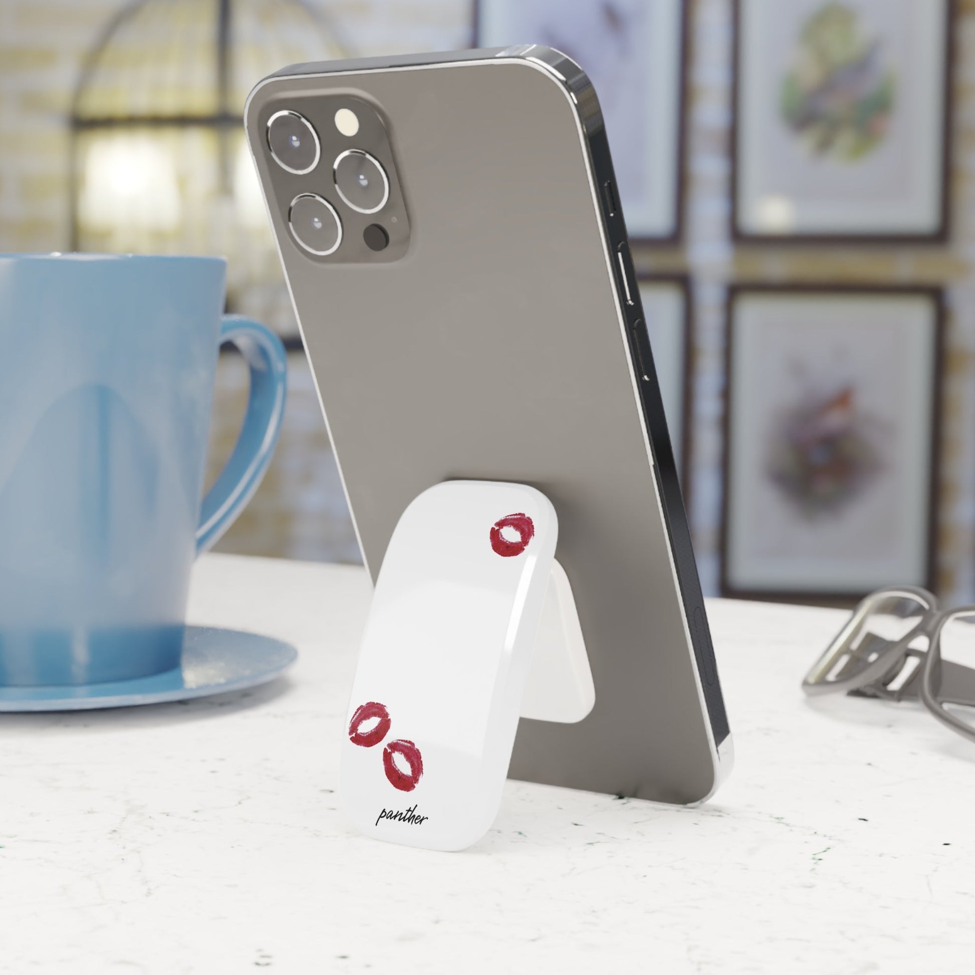 Kiss & Tell Phone Click-On Grip.